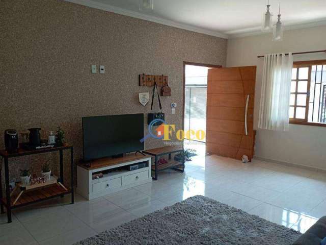 Casa com 2 dormitórios à venda, 205 m² por R$ 750.000 - Jardim Salessi - Itatiba/SP