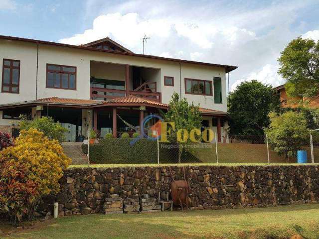 Casa com 4 dormitórios à venda, 550 m² por R$ 1.650.000,00 - Condomínio Ville de Chamonix - Itatiba/SP