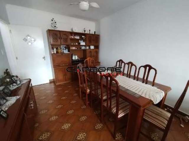 Casa com 3 quartos à venda na Rua Carnaíba, Vila Diva (Zona Leste), São Paulo por R$ 900.000