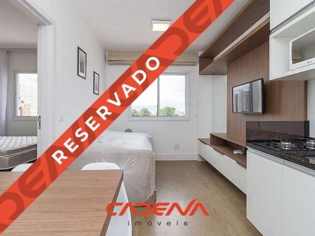 Apartamento com 1 quarto e à venda no Rebouças