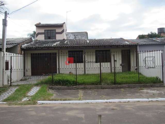 Casa com 3 quartos à venda na Quadra Q Três, Guajuviras, Canoas, 140 m2 por R$ 320.000