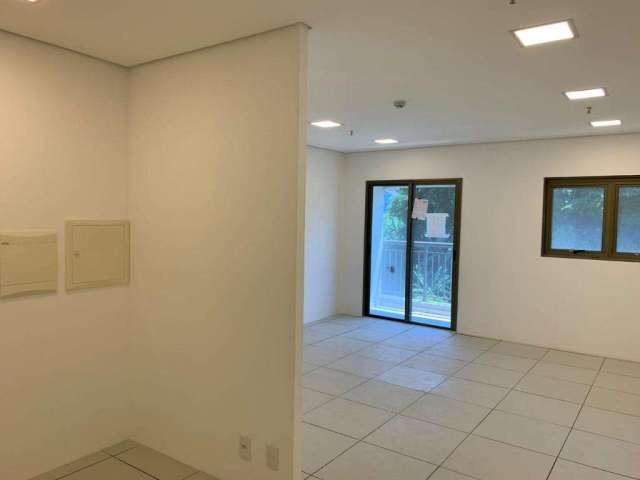 Sala para alugar, 43 m² no Valongo - Santos/SP