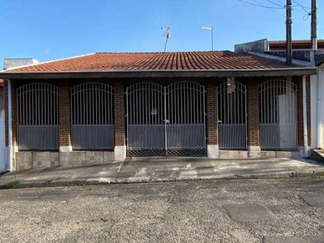 Casa para Venda em Taubaté, Jardim das Bandeiras, 4 dormitórios, 1 suíte, 2 banheiros, 3 vagas