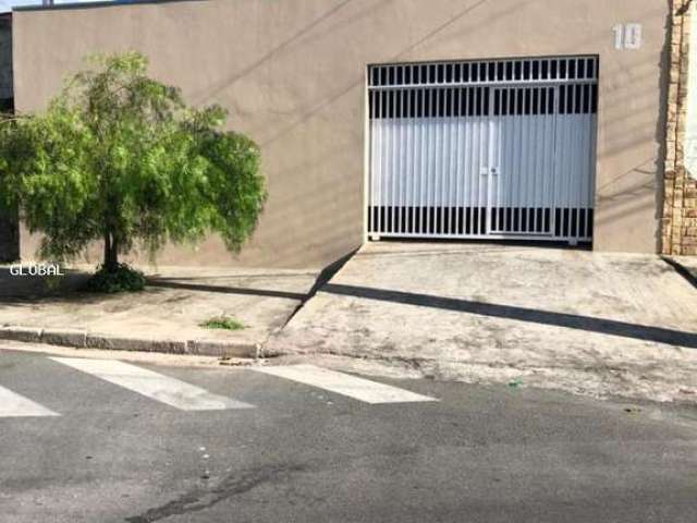 Casa para Venda em Taubaté, Jardim Sandra Maria, 2 dormitórios, 1 suíte, 3 banheiros, 2 vagas