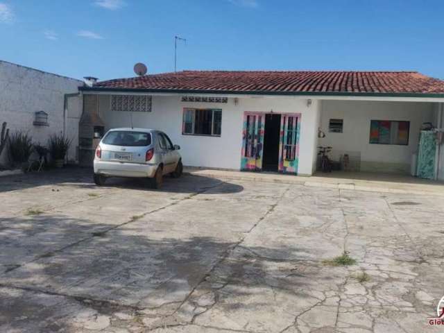 Casa para Venda em Taubaté, Jardim Paulista, 2 dormitórios, 1 banheiro, 2 vagas