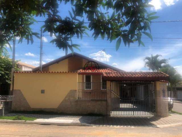 Casa para Venda em Taubaté, Parque Paduan, 4 dormitórios, 2 suítes, 4 banheiros, 6 vagas