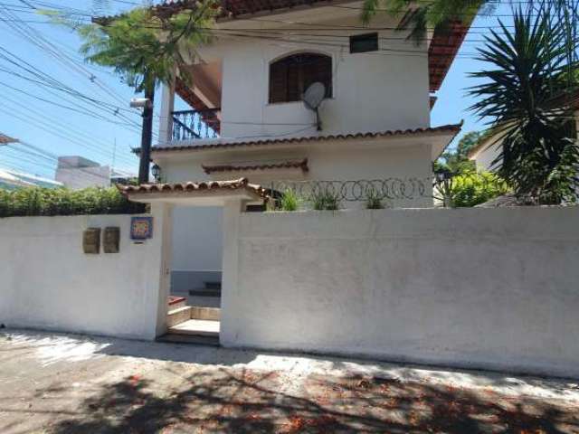 Casa Duplex em São Francisco, Niterói/RJ