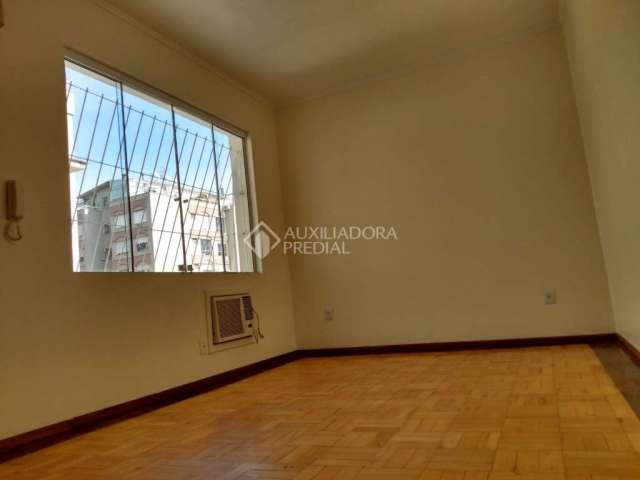 Apartamento com 3 quartos à venda na Avenida Protásio Alves, 5151, Petrópolis, Porto Alegre, 82 m2 por R$ 270.000