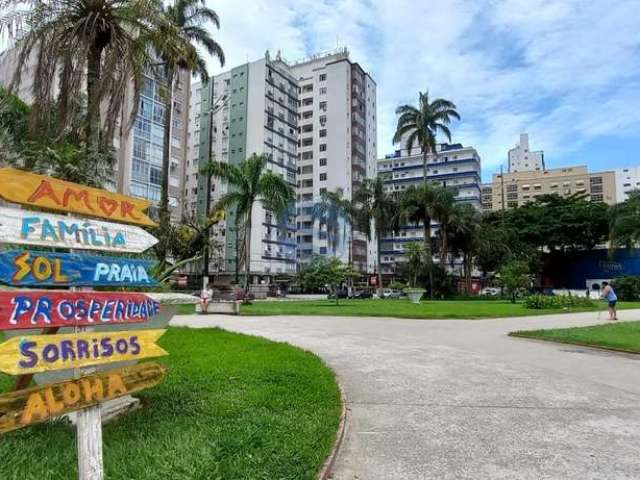 Apartamento a venda no Res. Albamar em Santos Ponta da Praia