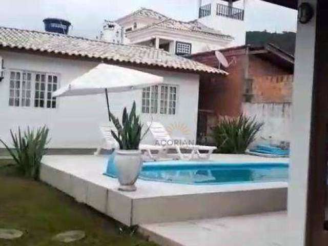 Casa a venda com piscina