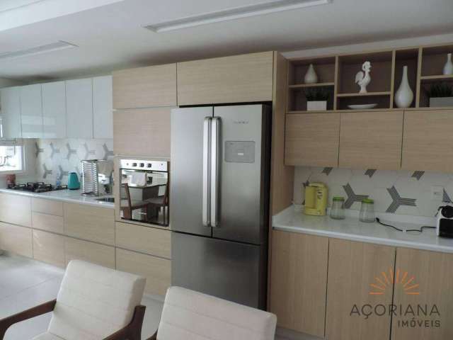 Apartamento em Campeche