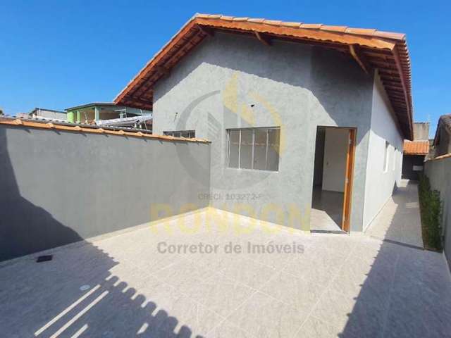 Casa para Venda em Itanhaém, Bopiranga, 2 dormitórios, 1 suíte, 2 banheiros, 2 vagas