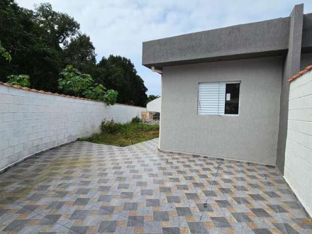 Casa 2 dormitórios para Venda em Itanhaém, Nossa Senhora do Sion, 2 dormitórios, 1 suíte, 2 banheiros, 4 vagas