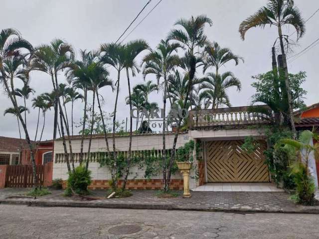 Casa com 4 dorms, Balneário Itaguai, Mongaguá - R$ 510 mil, Cod: 3806