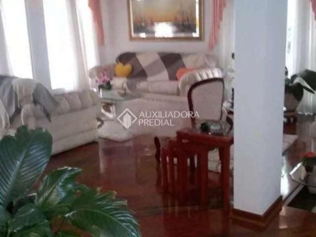 Casa em condomínio fechado com 3 quartos à venda na Rua Mário Narciso Stocco, 101, Nova Petrópolis, São Bernardo do Campo, 277 m2 por R$ 1.250.000