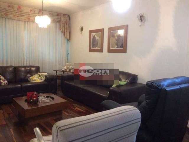 Casa com 2 quartos à venda na Rua Nove de Julho, 35, Anchieta, São Bernardo do Campo, 275 m2 por R$ 849.000