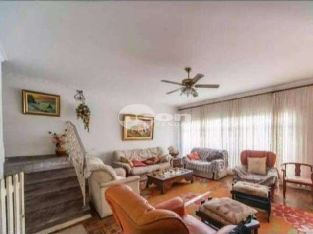 Casa em condomínio fechado com 3 quartos à venda na Rua Mariângela De Nadai Pereira, 144, Silveira, Santo André, 222 m2 por R$ 780.000