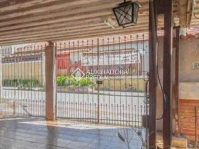 Casa com 4 quartos à venda na Rua Edu Chaves, 197, Vila Bastos, Santo André, 196 m2 por R$ 955.000