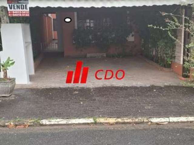 Morumbi Sul Privê condomínio: Oportunidade, sobrado a venda São Paulo-SP: 4 quartos, sendo  2 suítes, 2 salas, 3 banheiros, 3 vagas de garagem, 160m².