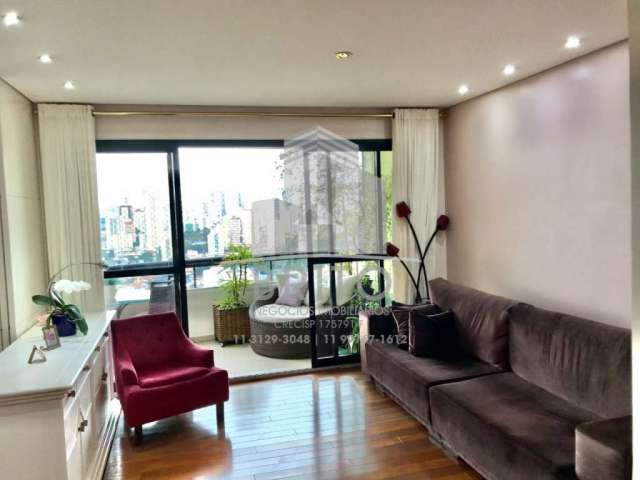 Apartamento no Bosque da Saúde com 03 dormitórios, sendo 01 suíte, 02 vagas, varanda, andar alto com vista panorâmica, fino acabamento, lazer completo