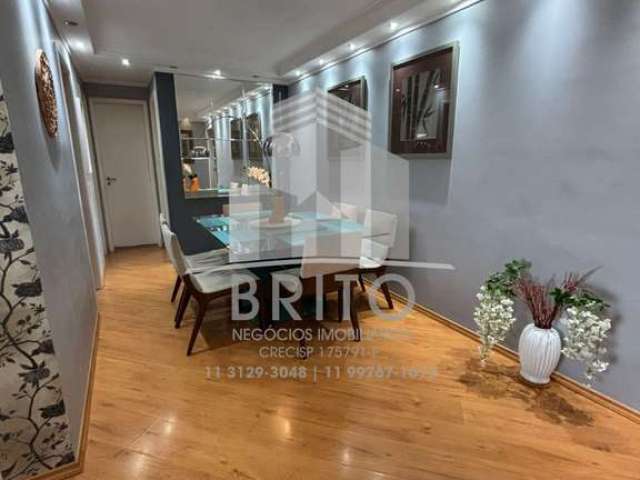 Belíssimo apartamento em Santana com 03 dormitórios, sendo 01suíte, 02 vagas, varanda gourmet, fino acabamento e condomínio clube bem próximo ao metrô