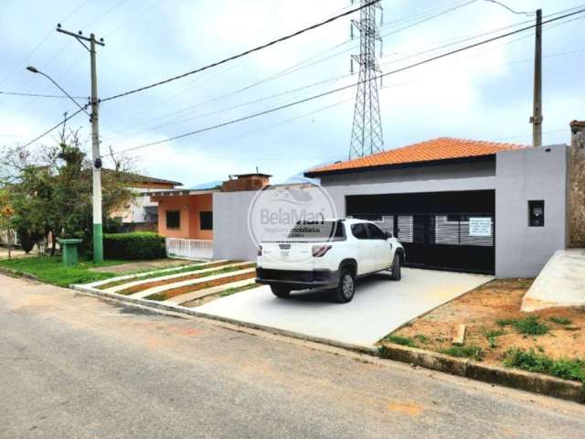 Casa a venda na Lagoinha em Ubatuba - SP.