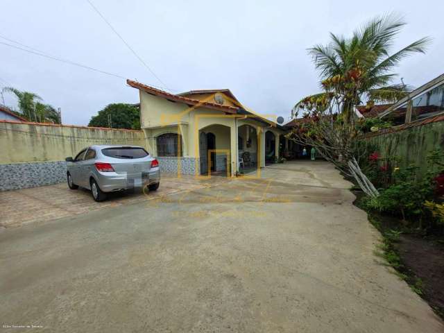 Casa para Venda em Itanhaém, Jardim das Palmeiras, 2 dormitórios, 1 suíte, 3 banheiros