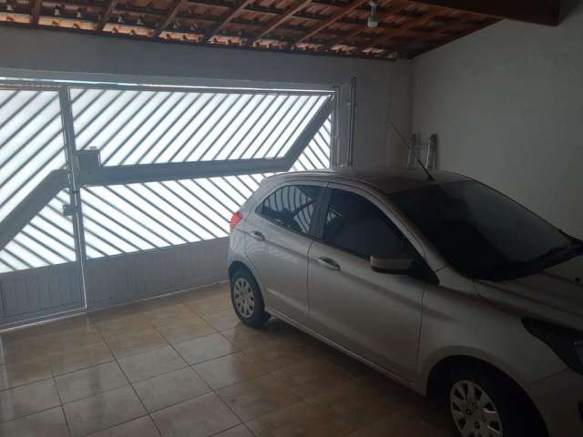 Casa para Venda em Mogi das Cruzes, Residencial Colinas, 3 dormitórios, 1 suíte, 3 banheiros, 2 vagas