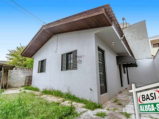 Casa com 2 quartos para alugar na Doutor Cézar Luiz Teixeira, 800, Fanny, Curitiba por R$ 1.600