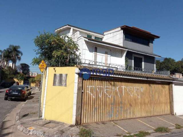 Sobrado com 3 dormitórios à venda, 186 m² por R$ 750.000,00 - Vila Augusta - Guarulhos/SP