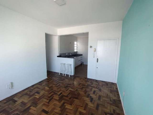 Apartamento com 3 quartos à venda na Rua Doutor Abel Capela, 863, Coqueiros, Florianópolis por R$ 340.000