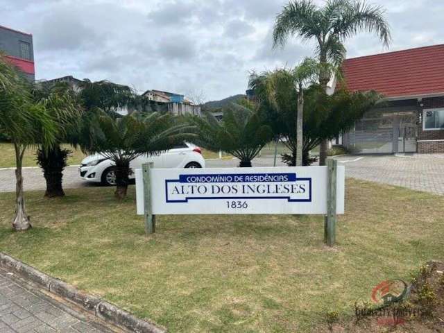 Casa em Condomínio Fechado à Venda nos Ingleses do Rio Vermelho - Florianópolis - SC