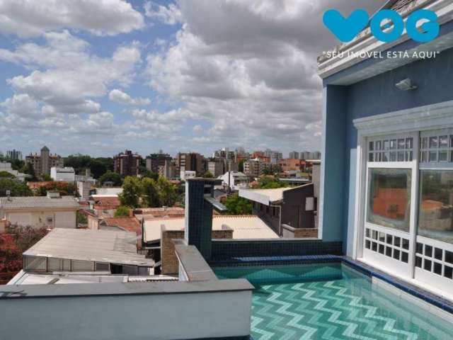 Casa com 4 suítes, 4  vagas e piscina no bairro Três Figueiras