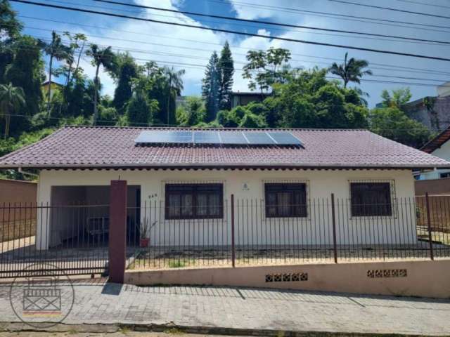 Casa com 4 quartos à venda no Velha, Blumenau , 130 m2 por R$ 590.000