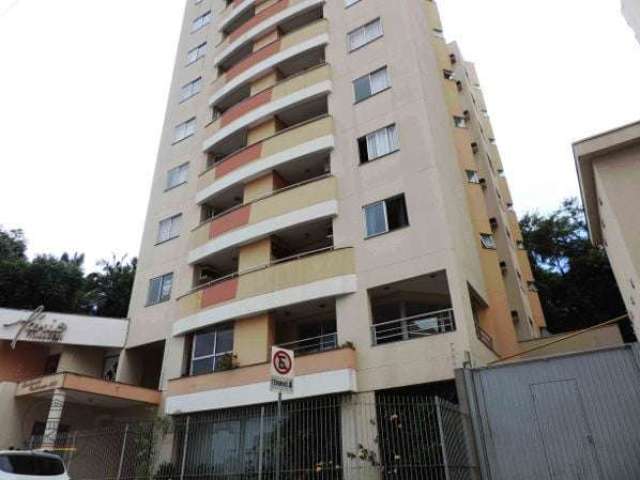 Apartamento com 2 quartos para alugar no Victor Konder, Blumenau , 77 m2 por R$ 2.000