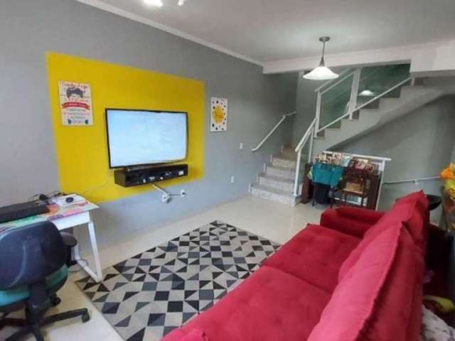 Casa com 2 dorms, Marapé, Santos - R$ 529 mil, Cod: 489