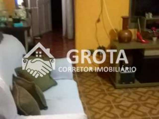 Lindo Casa para Venda no bairro Vila Rica, 5 dorm, 1 suíte, 1 vagas