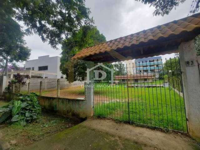 Casa em Condomínio -   Residencial / Casa da Lua