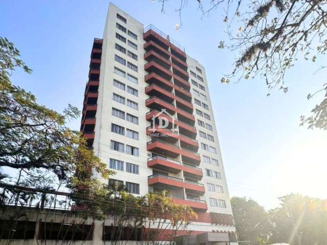 Cobertura Triplex à venda no Centro de Resende/RJ - 380,73m²