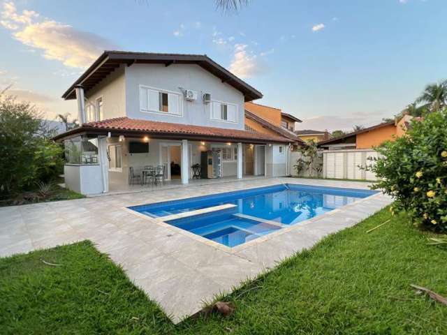 Casa para venda no bougainvillee com 4 dormitórios e piscina.