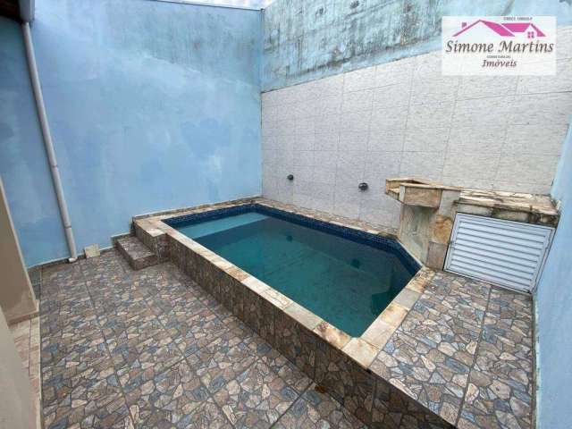 Linda casa com piscina