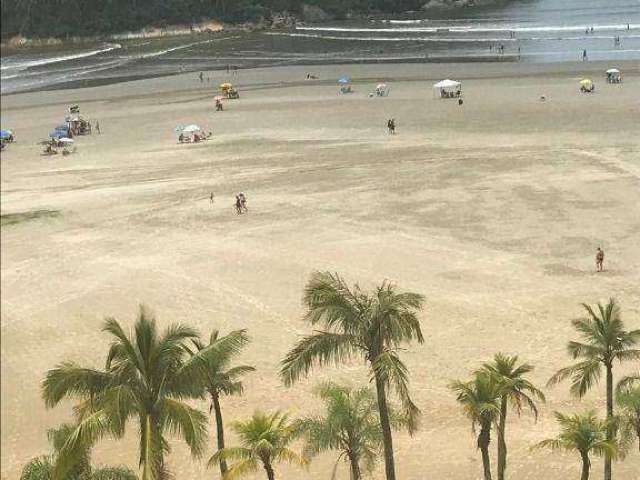 Excelente opção de imóvel pé na areia no José Menino próximo da Pompeia e Gonzaga.