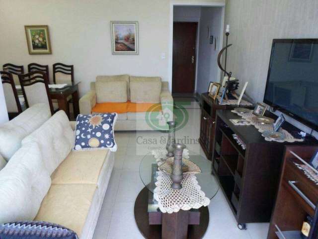 Apartamento na praia da Enseada, no Guarujá, 2 dormitórios (1 suíte)