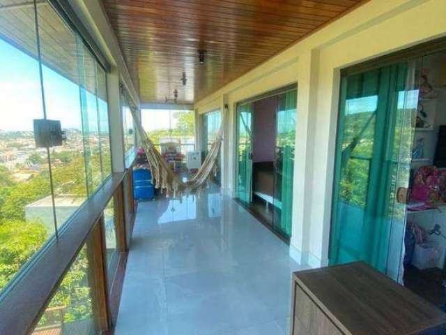 Excelente Casa Alto Padrão com 3 Andares e Subsolo em Itaipu - Niterói/RJ