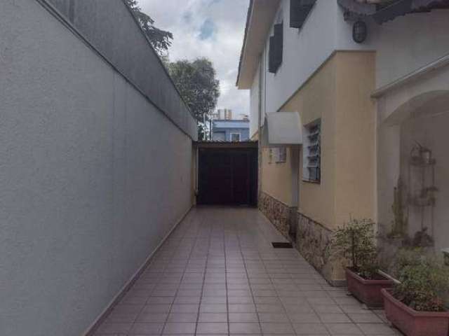 Sobrado com 4 dormitórios à venda, 379 m² por R$ 1.700.000,00 - Jardim - Santo André/SP