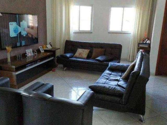 Sobrado com 3 dormitórios à venda, 220 m² por R$ 650.000,00 - Jardim Las Vegas - Santo André/SP