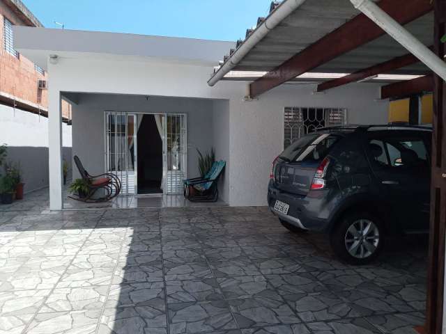 Casa a venda com piscina