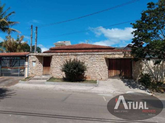 Casa á venda -230 m² de área construída no Jardim dos Pinheiros - Atibaia