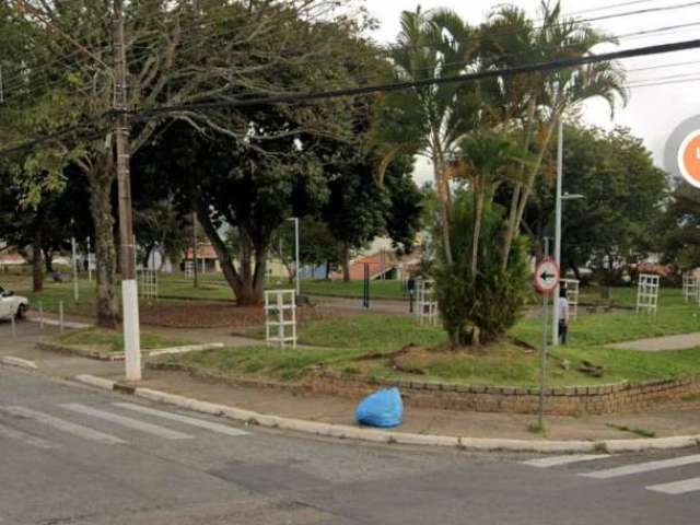 Casa á venda com terreno de 1.000 m² área comercial - Alvinópolis - Atibaia