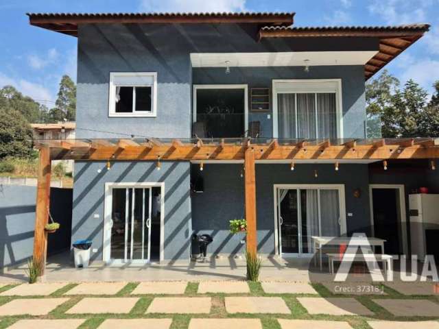 Casa a venda em Atibaia - 360m2 - Próximo a pedra grande